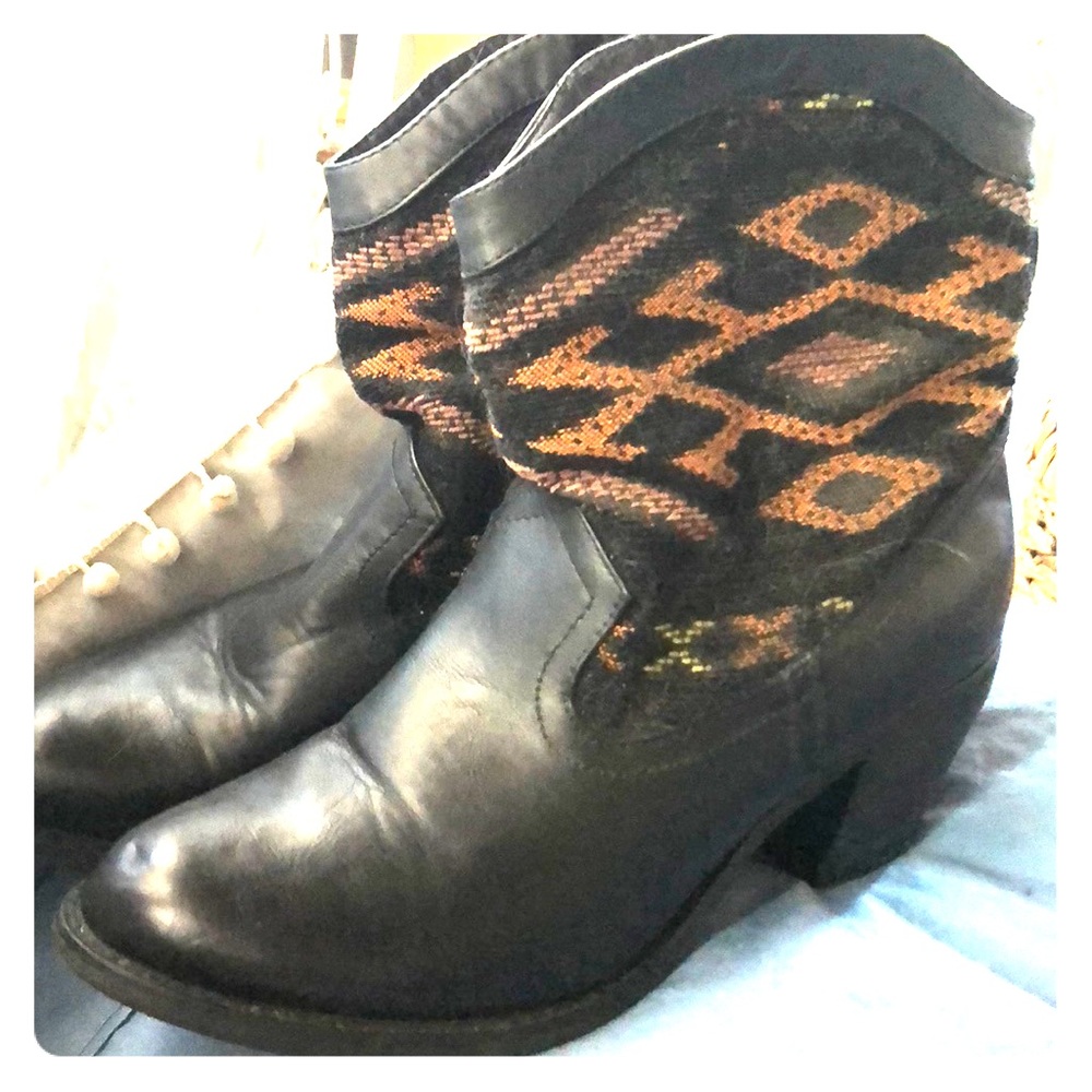 Embroidered Southwestern Boots